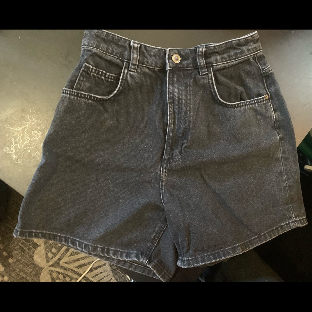 Zara Dark Grey Shorts